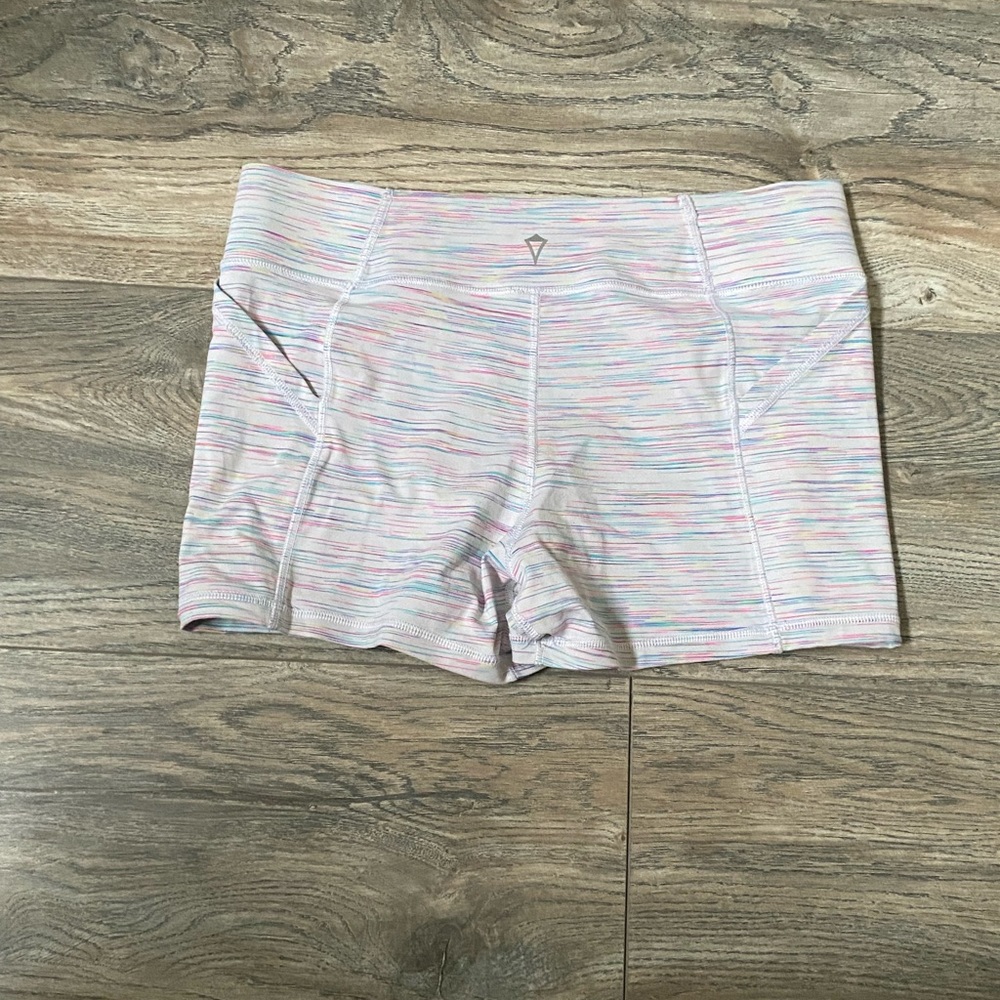 Ivivva spandex